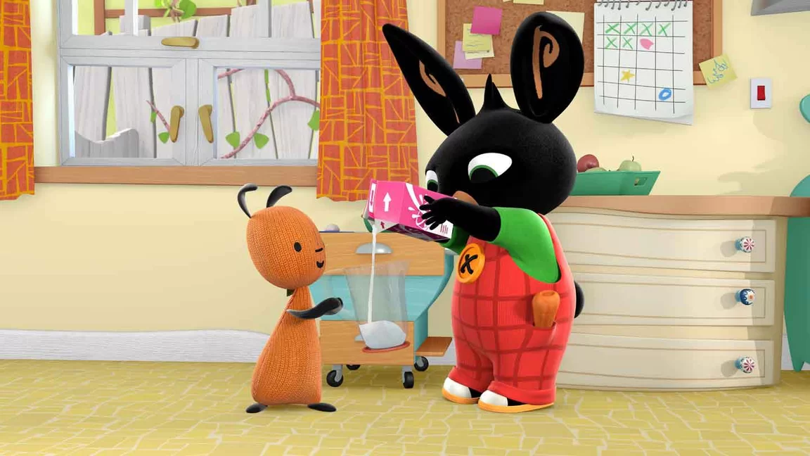Bing and Flop make a smoothie