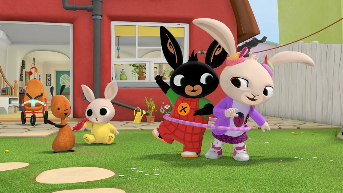 Bing and Coco hula hooping